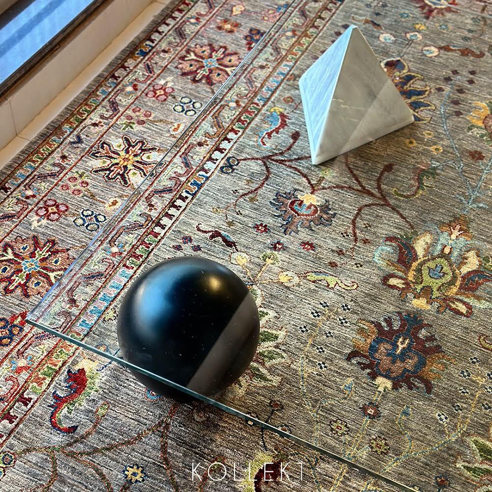 Metafora Table